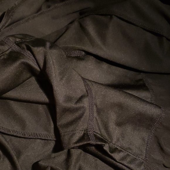 Tail Doubles Black Flounce Skort Size M - Picture 7 of 9